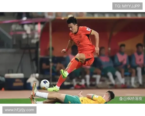 国足新星闪耀世界赛场全场最佳助球队强势晋级八强